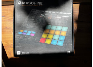 Native Instruments Maschine mk3 (75013)