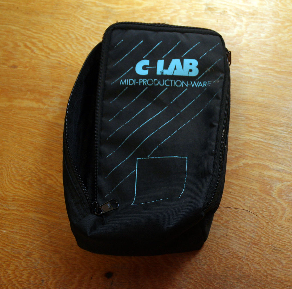 Vends housse Unitor 2 pour module C-Lac Unitor/Unitor2 Atari ST