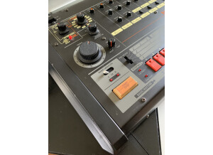 Roland TR-808 (40943)