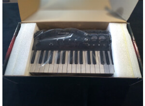 Line 6 POD Studio KB37 (53742)