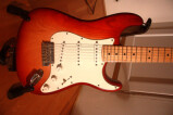 Vends Guitare Fender New American Standard Stratocaster 
