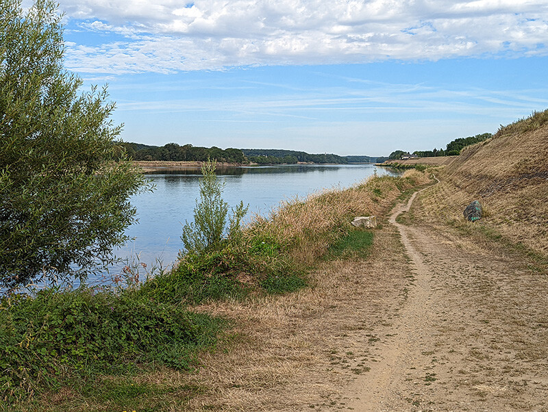 4745145.jpg 4745145.jpg