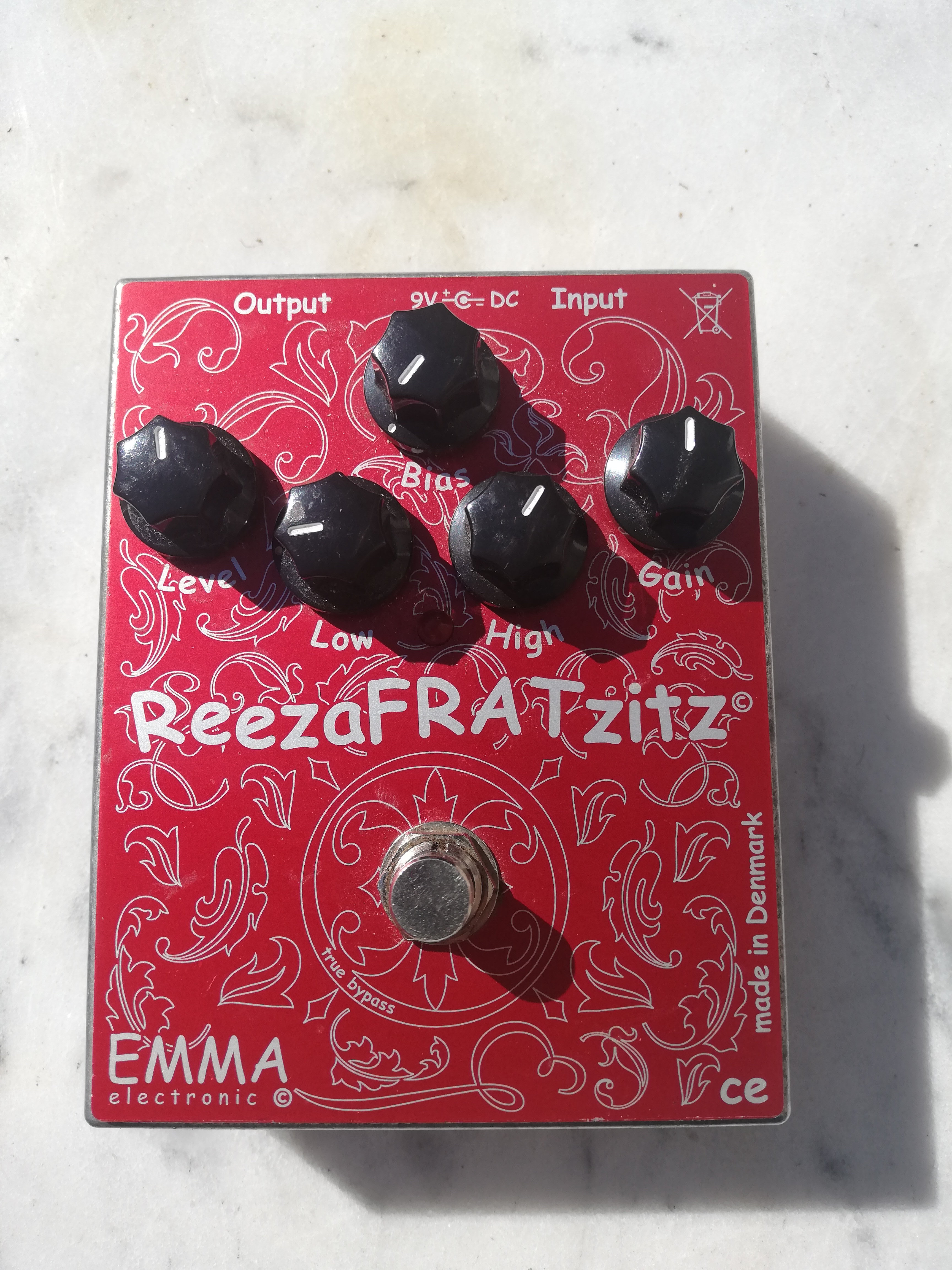 RF-2 ReezaFRATzitz - Emma Electronic RF-2 ReezaFRATzitz - Audiofanzine