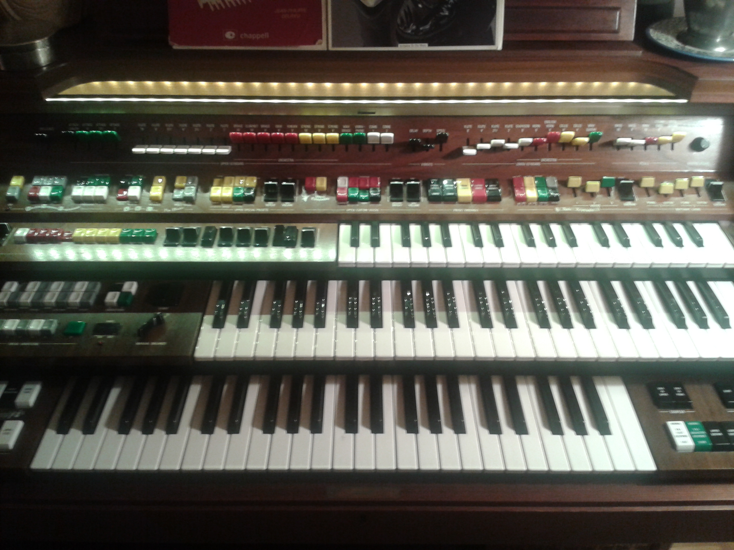 Yamaha Electone D85