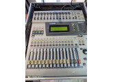 Vends table mixage numérique 16 voies Yamaha 01V