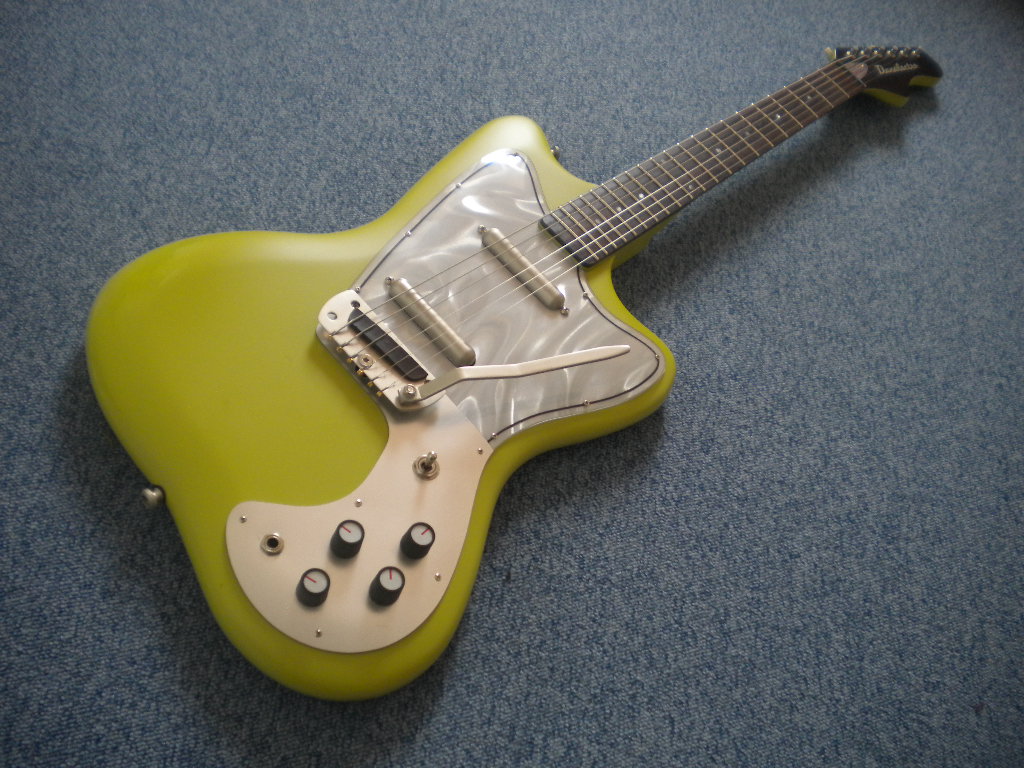 Danelectro Dead On 67