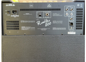 Fender Rumble 200 V3