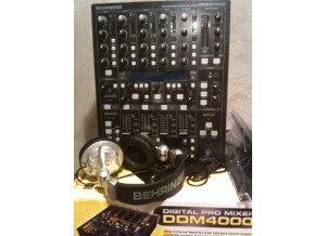 Behringer [Digital Pro Mixer Series] DDM4000