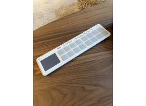 Akai Professional MPX8 (89893)