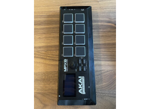 Akai Professional MPX8 (515)
