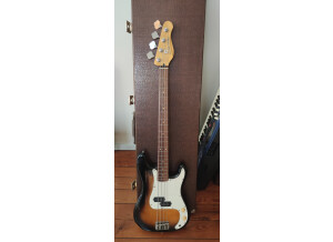 Young Chang Precision Bass