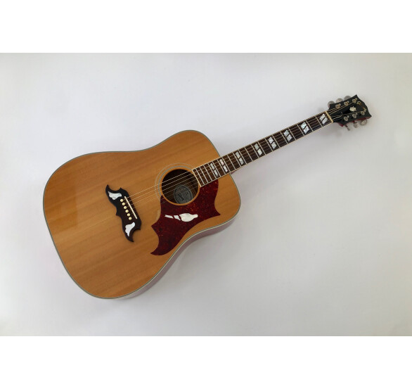 Gibson Dove (39558)