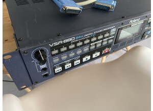 Roland VSR-880 (90730)