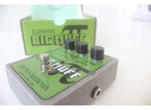 Electro-Harmonix Bass Big Muff Pi (4148)