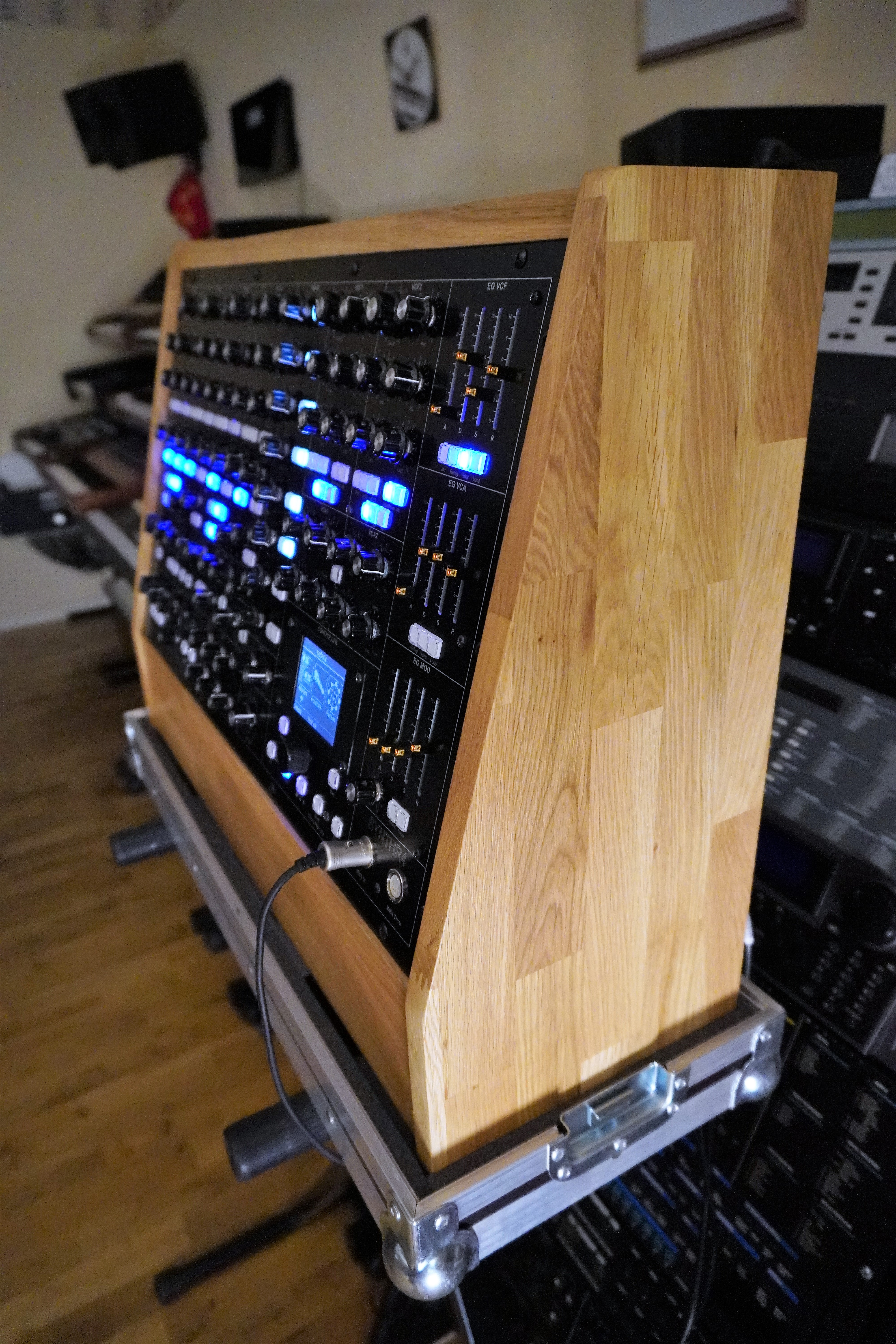 SynthR4_02tof 04.JPG