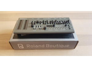 Roland SH-01A