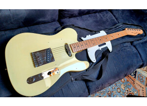 Squier Affinity Telecaster [1998-2020] (74666)