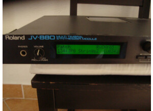 Roland JV-880 (58559)