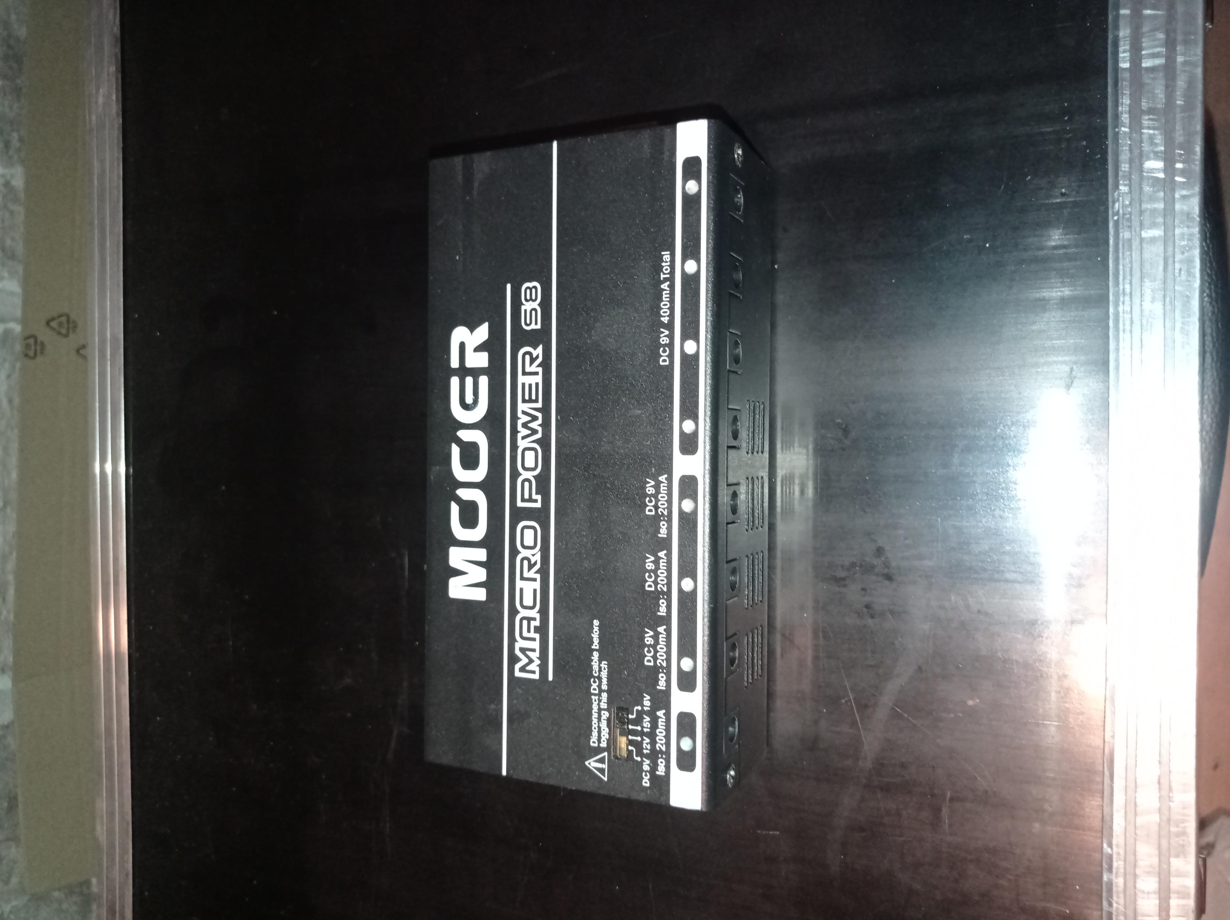 Vends Mooer Macro Power S8 (Alimentation pédales d'effets)