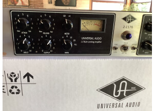 Universal Audio 2-1176 (6360)