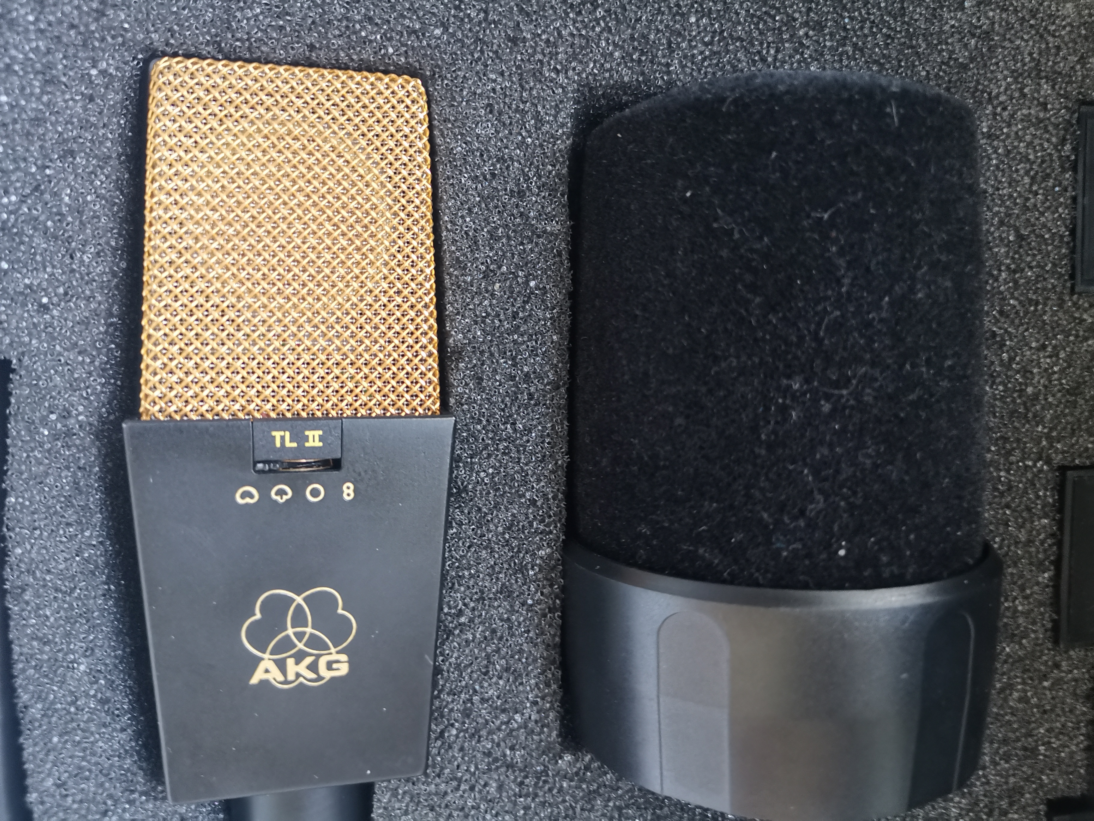 AKG C414 B-TL II (99325)