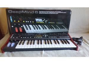 Behringer DeepMind 6 (3506)