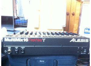 Alesis MultiMix 16 FireWire (61486)