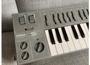 Yamaha CS01 (2058)