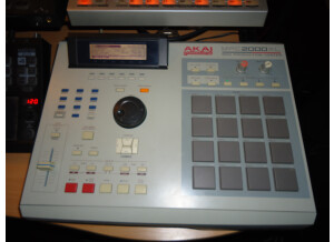 Akai MPC2000XL (24973)