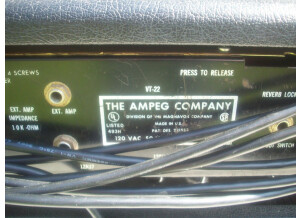 Ampeg V-4 (86538)
