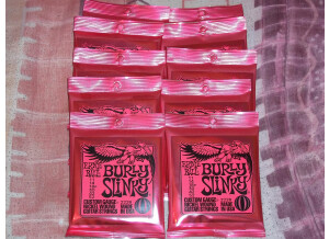 Ernie Ball Nickel Wound Electric Slinky 6-String (12405)