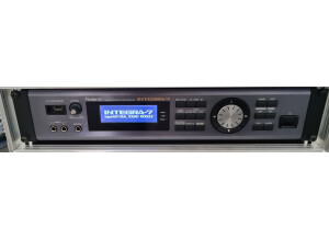Roland Integra-7 (8788)