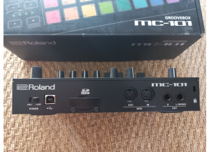Roland MC-101 (61816)