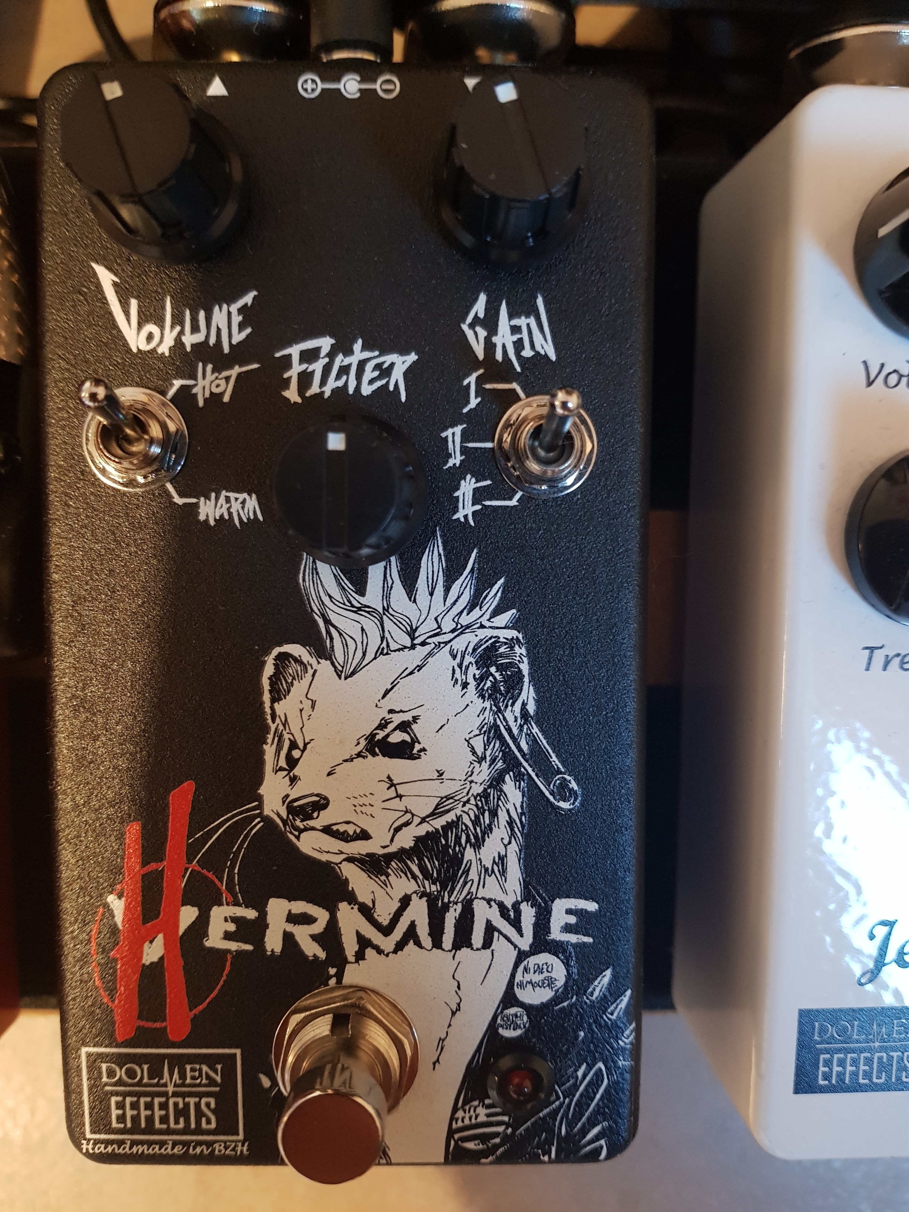 Dolmen Effects Hermine