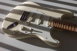 Fender American Standard Stratocaster (2012-2016)