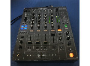 Pioneer DJM-800 (5250)