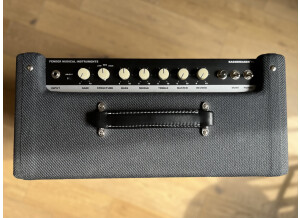 Fender Bassbreaker 15 Combo (94035)