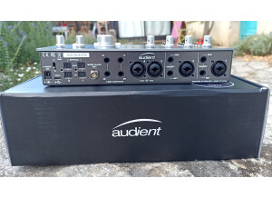 Audient iD44 (68142)