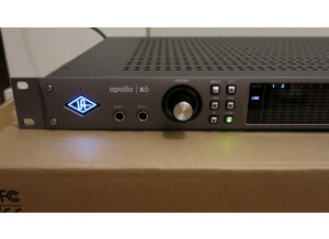 Universal Audio Apollo x6 (2017)