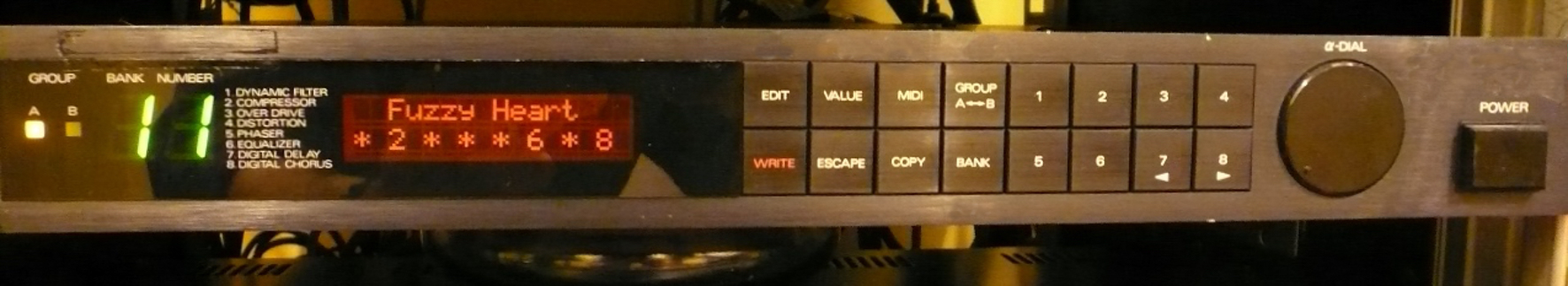 ROLAND GP8-1