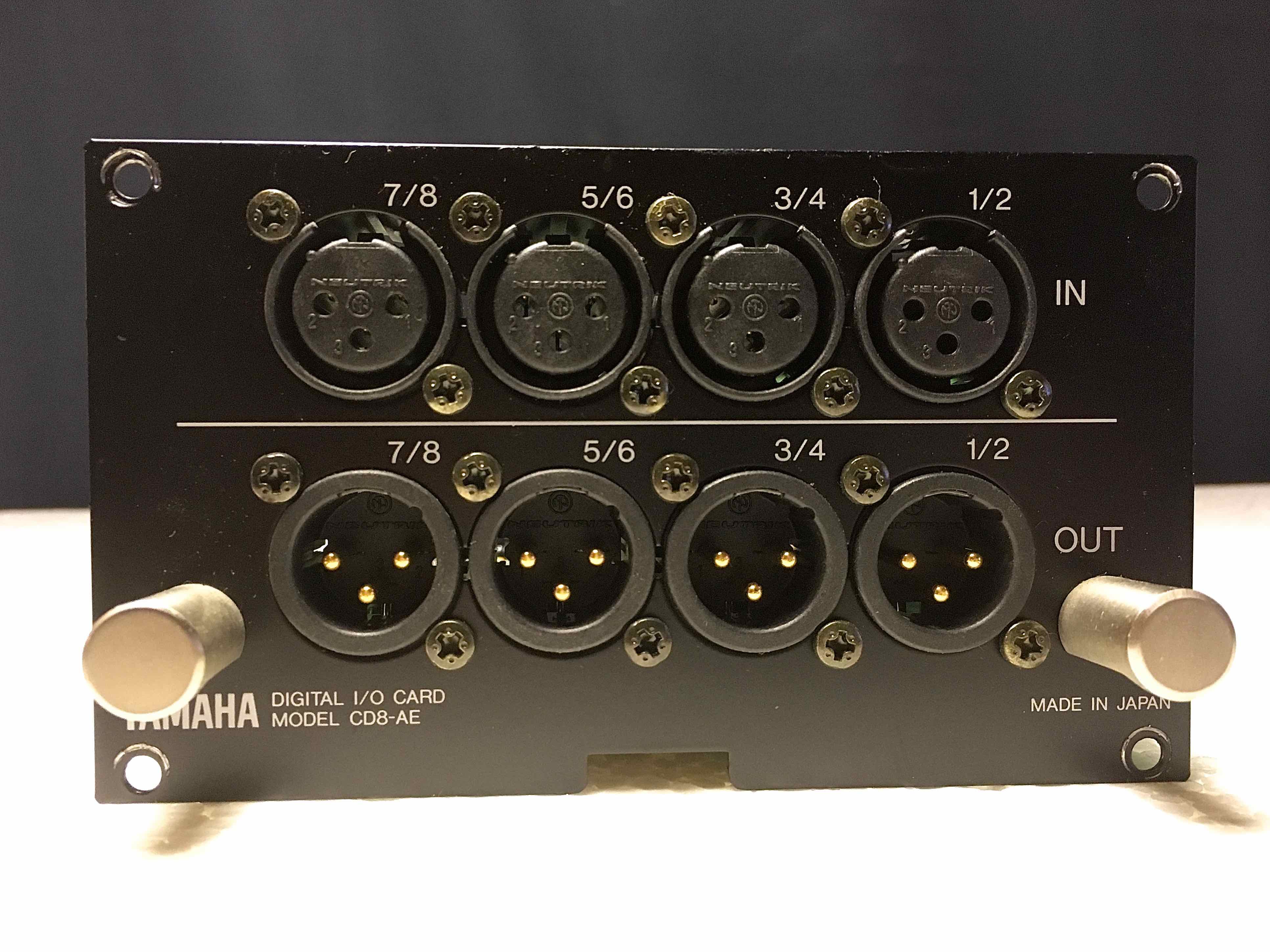 POUR TABLE DE MIXAGE 02R YAMAHA CARTE CD8-AE Digital IN/OUT