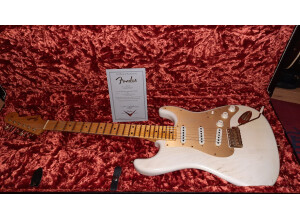 Fender Postmodern Journeyman Relic Stratocaster (63577)