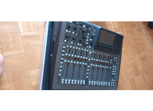 Behringer X32 Compact (7743)