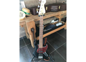 Fender Deluxe Active Jazz Bass V [1998-2004] (36345)