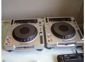 Pioneer CDJ-800MK2
