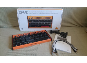 Behringer Crave (2825)