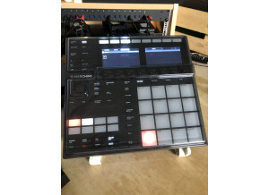 Native Instruments Maschine mk3 (5420)