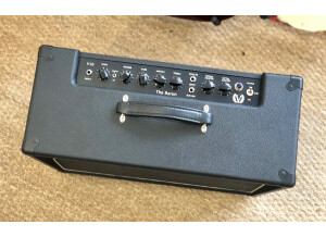 Victory Amps V10 The Baron (71207)