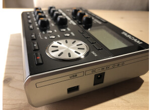 Tascam DP-004 (1094)