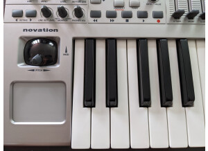 Novation X-Station 25 (34463)